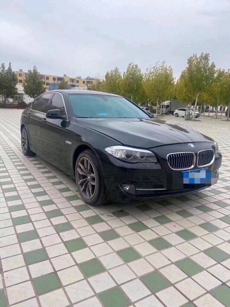 北京12年宝马5系2