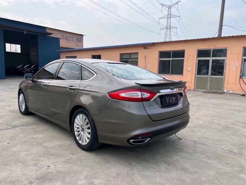 济宁14年福特蒙迪欧5