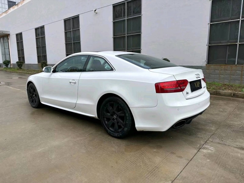 盐城11年奥迪A52