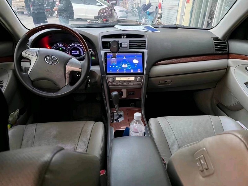 北京14年丰田凯美瑞5