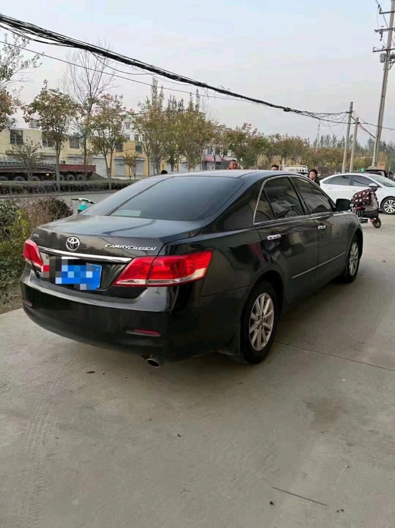 北京14年丰田凯美瑞1