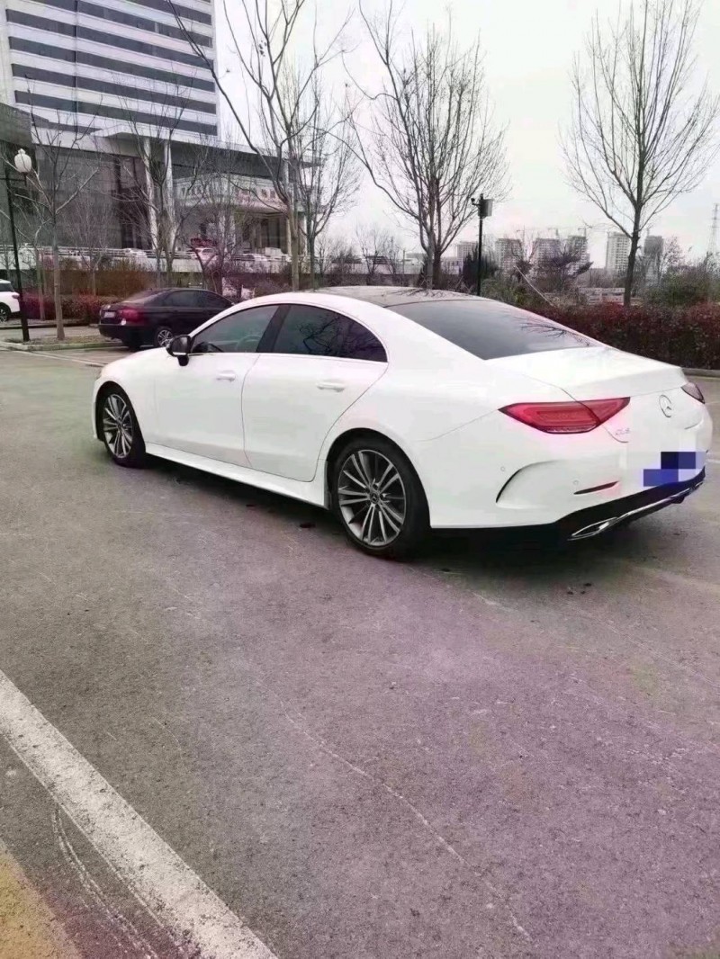 济宁20年奔驰CLS3