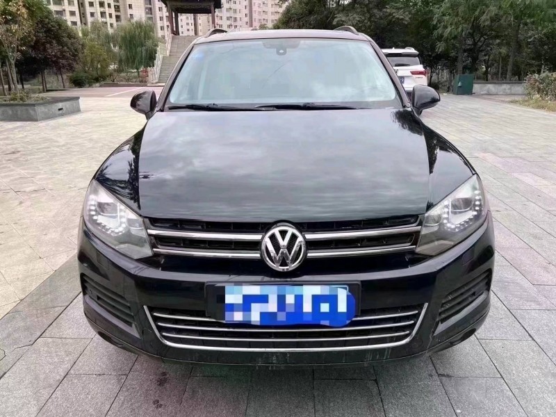 济宁12年大众途锐1