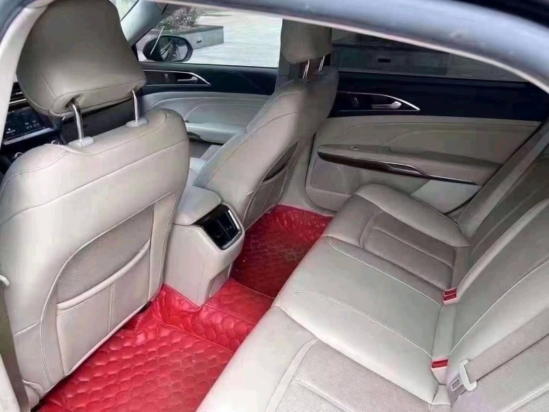 济宁16年福特金牛座7