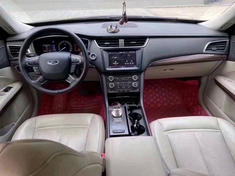 济宁16年福特金牛座8