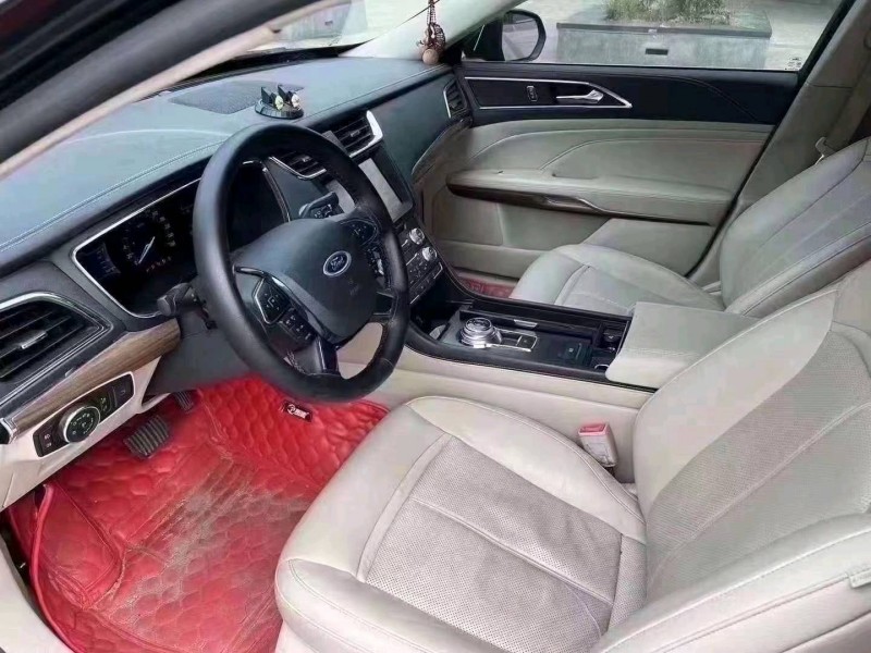 济宁16年福特金牛座9