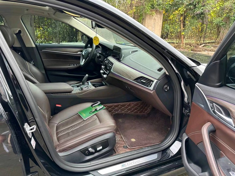 盐城19年宝马5系4