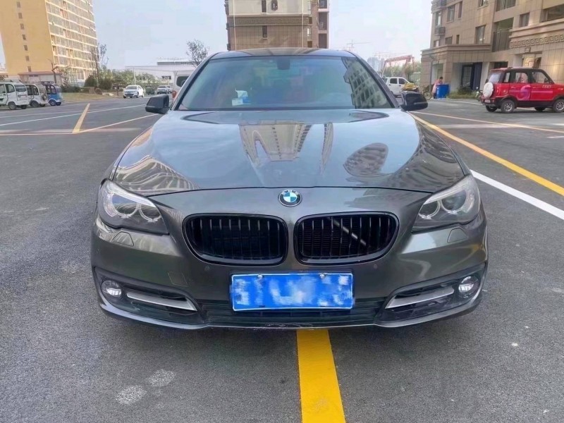 济宁14年宝马5系9