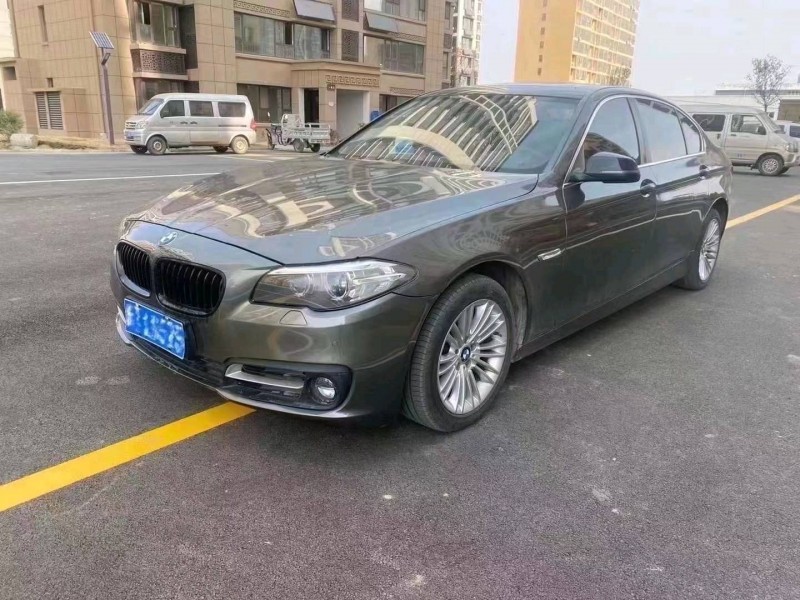济宁14年宝马5系8