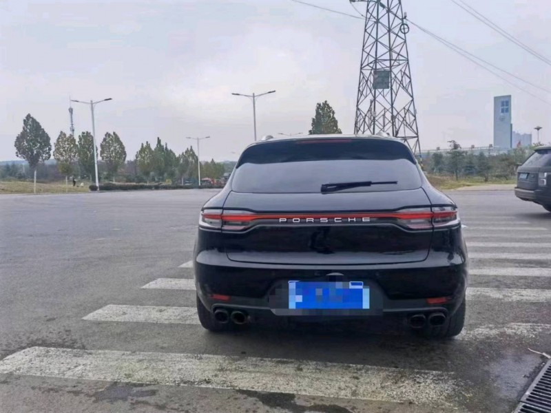 邯郸15年保时捷Macan2