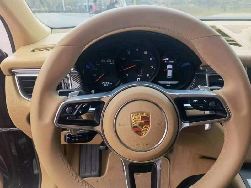 邯郸15年保时捷Macan8