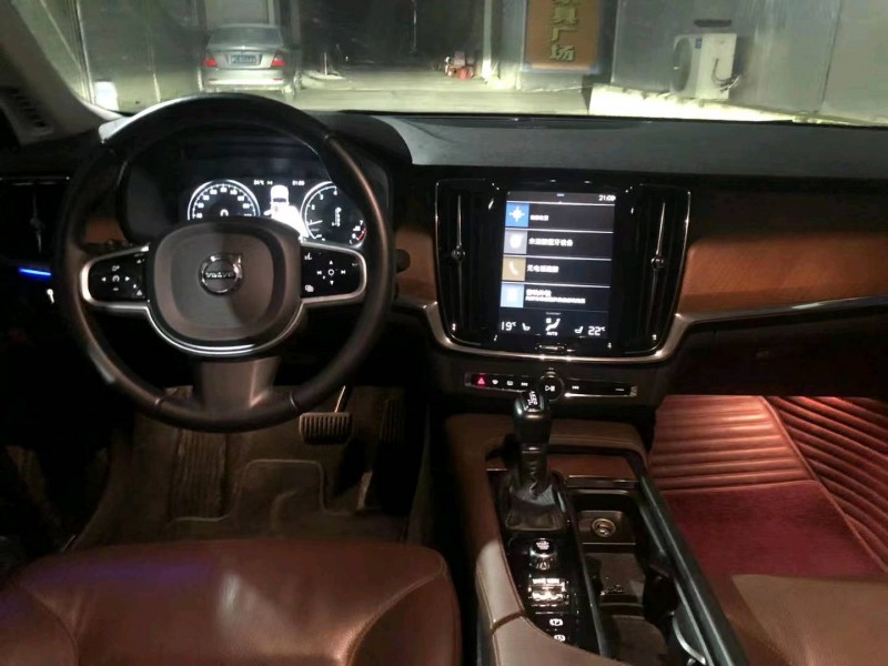 嘉兴18年沃尔沃S906
