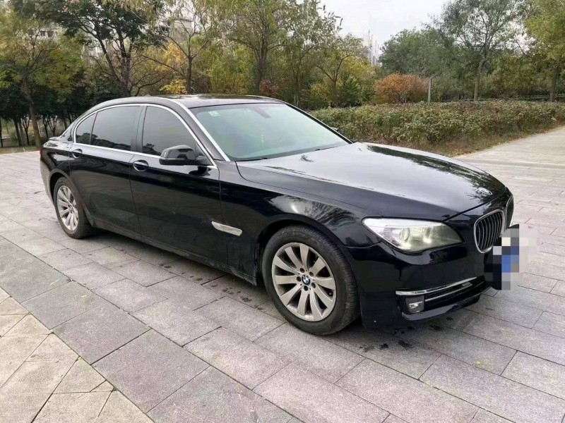 济宁14年宝马7系3