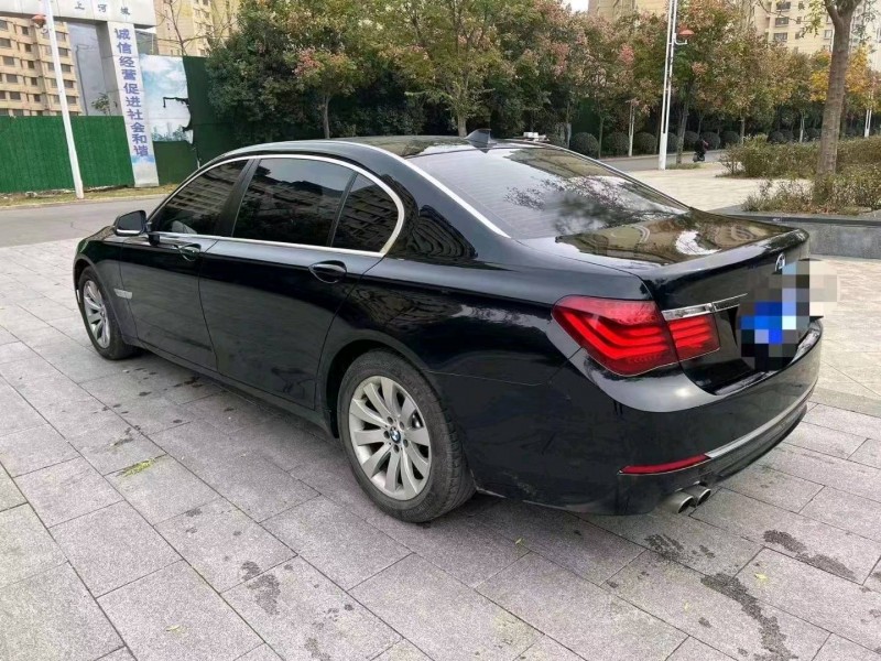 济宁14年宝马7系5