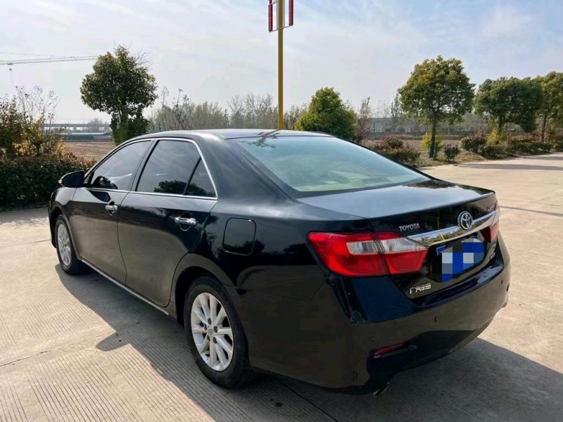 盐城13年丰田凯美瑞4