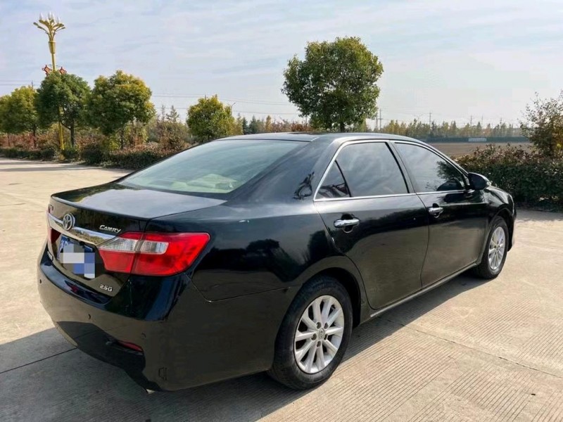 盐城13年丰田凯美瑞5