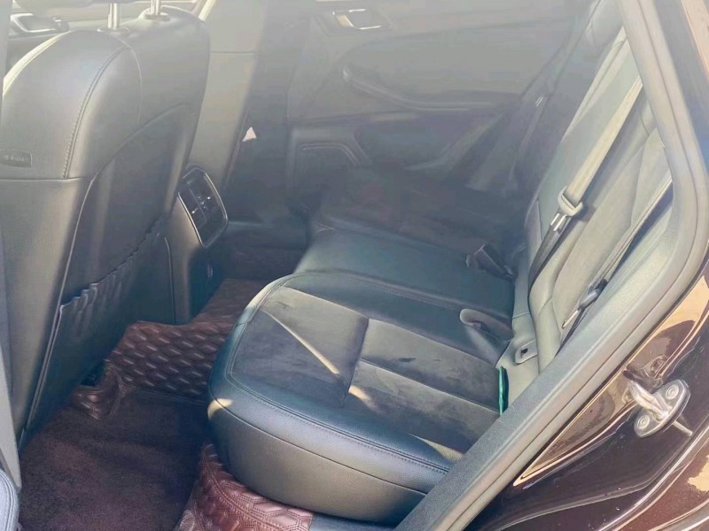 宜昌17年保時捷Macan4