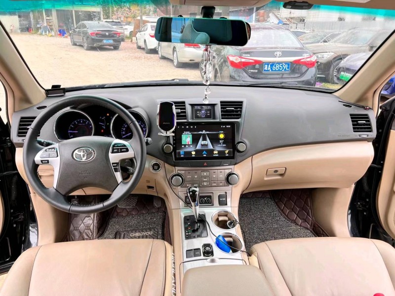 东莞14年丰田汉兰达5