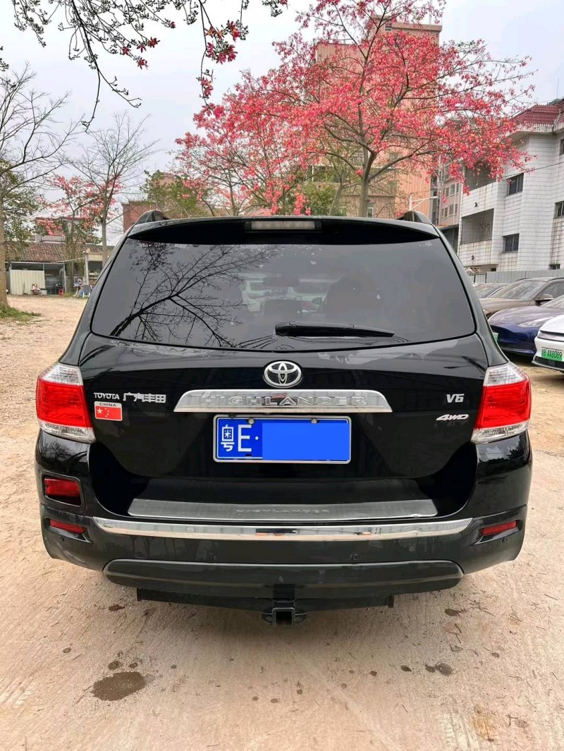 东莞14年丰田汉兰达9