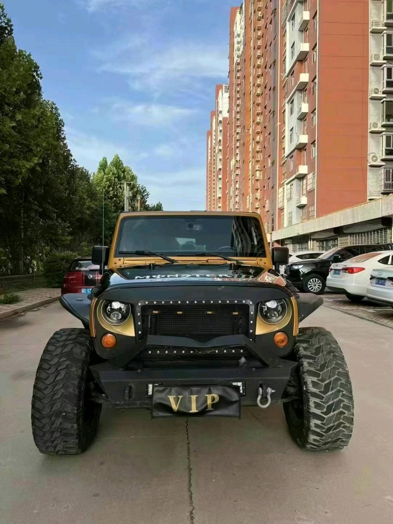 邢台14年Jeep牧马人9