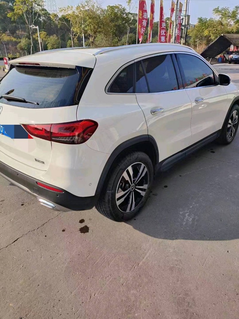 宜昌22年奔馳GLA2