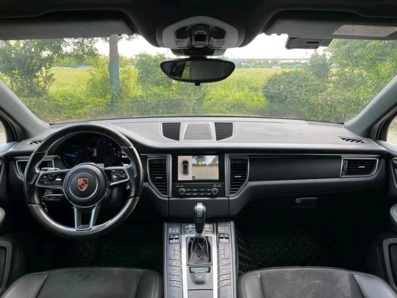盐城17年保时捷Macan8