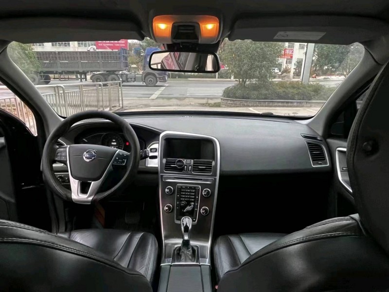 宜昌14年沃爾沃XC602