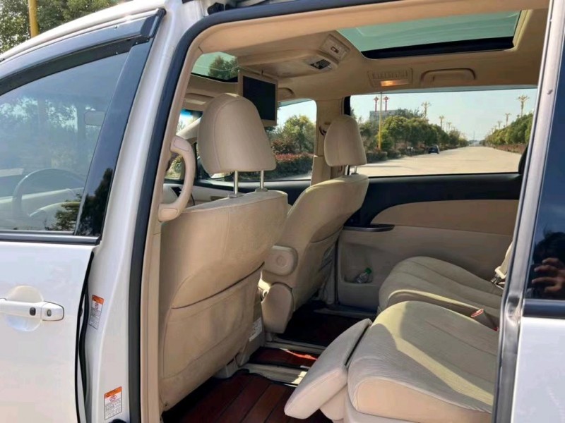 盐城18年丰田普瑞维亚6