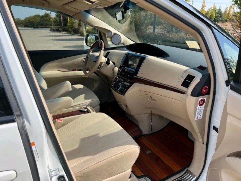 盐城18年丰田普瑞维亚9