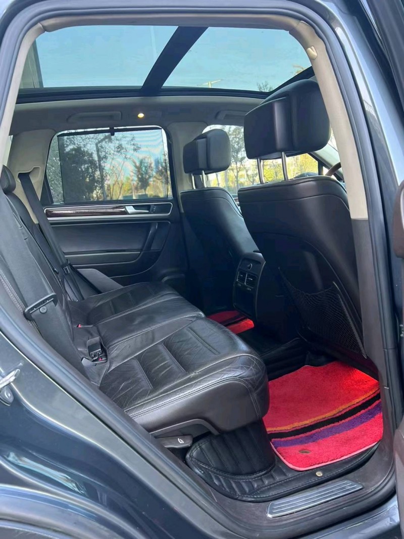 徐州11年大众途锐4