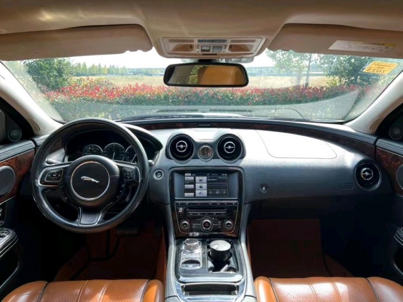 盐城17年捷豹XJL6