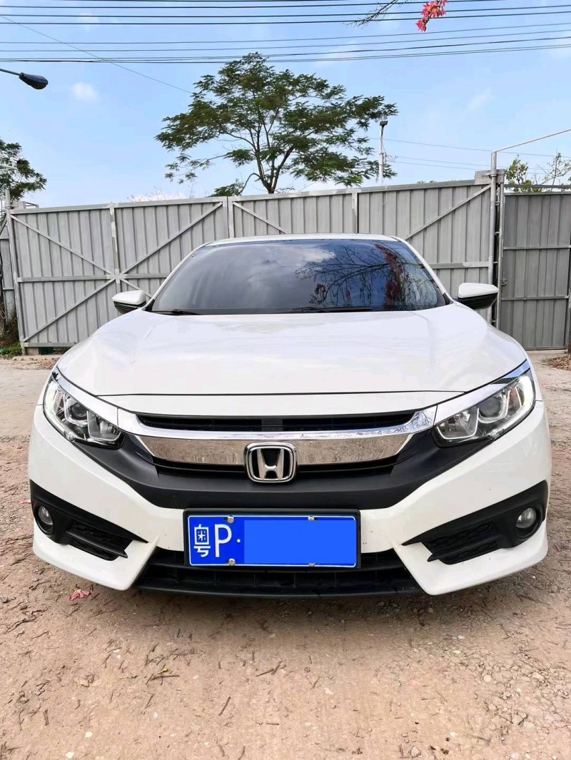 广州18年本田思域1
