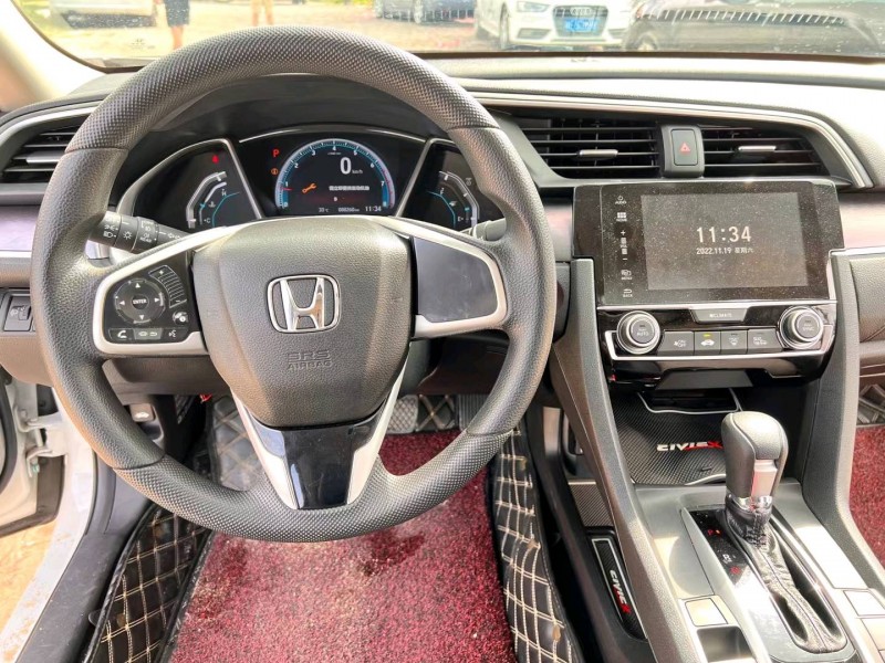 广州18年本田思域4