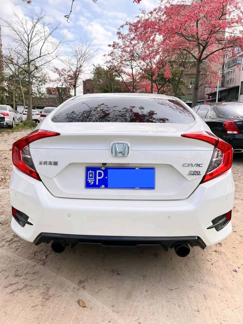 广州18年本田思域9