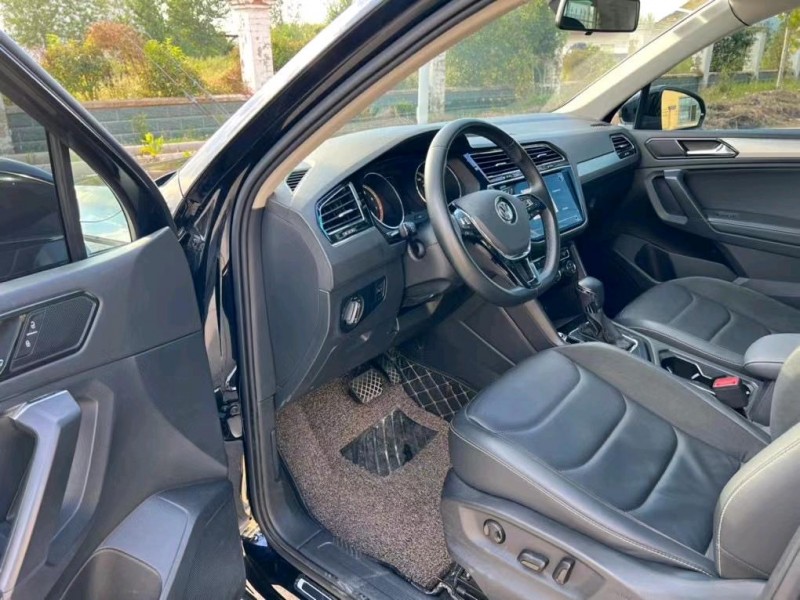 盐城19年大众途观1