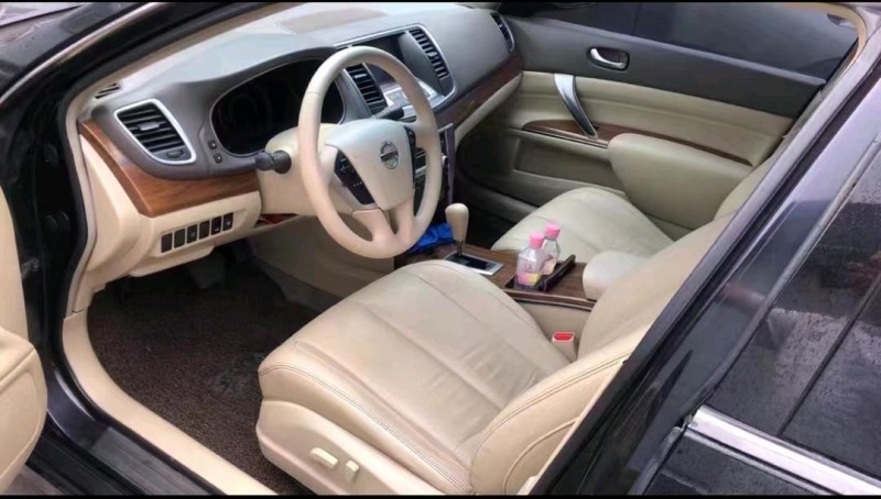 济南11年日产天籁3