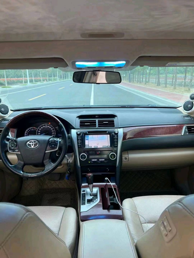 徐州13年丰田凯美瑞7