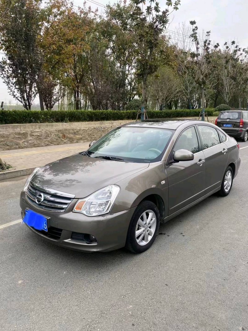 苏州17年日产轩逸3