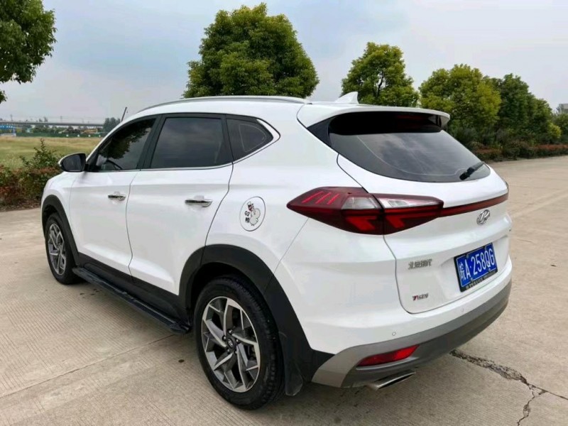 盐城19年现代途胜4