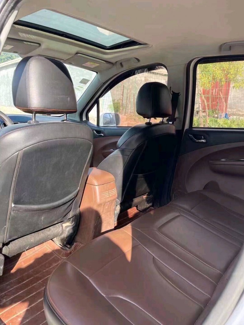 北京16年东风景逸5