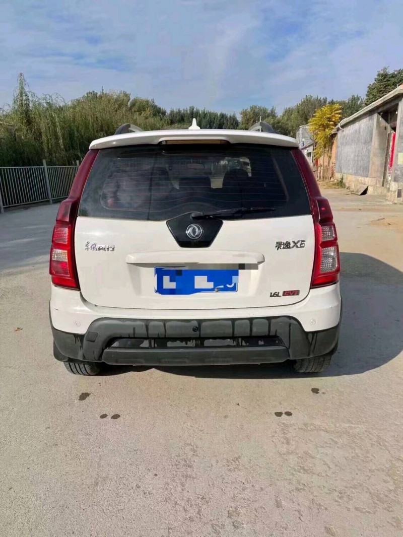 北京16年东风景逸8