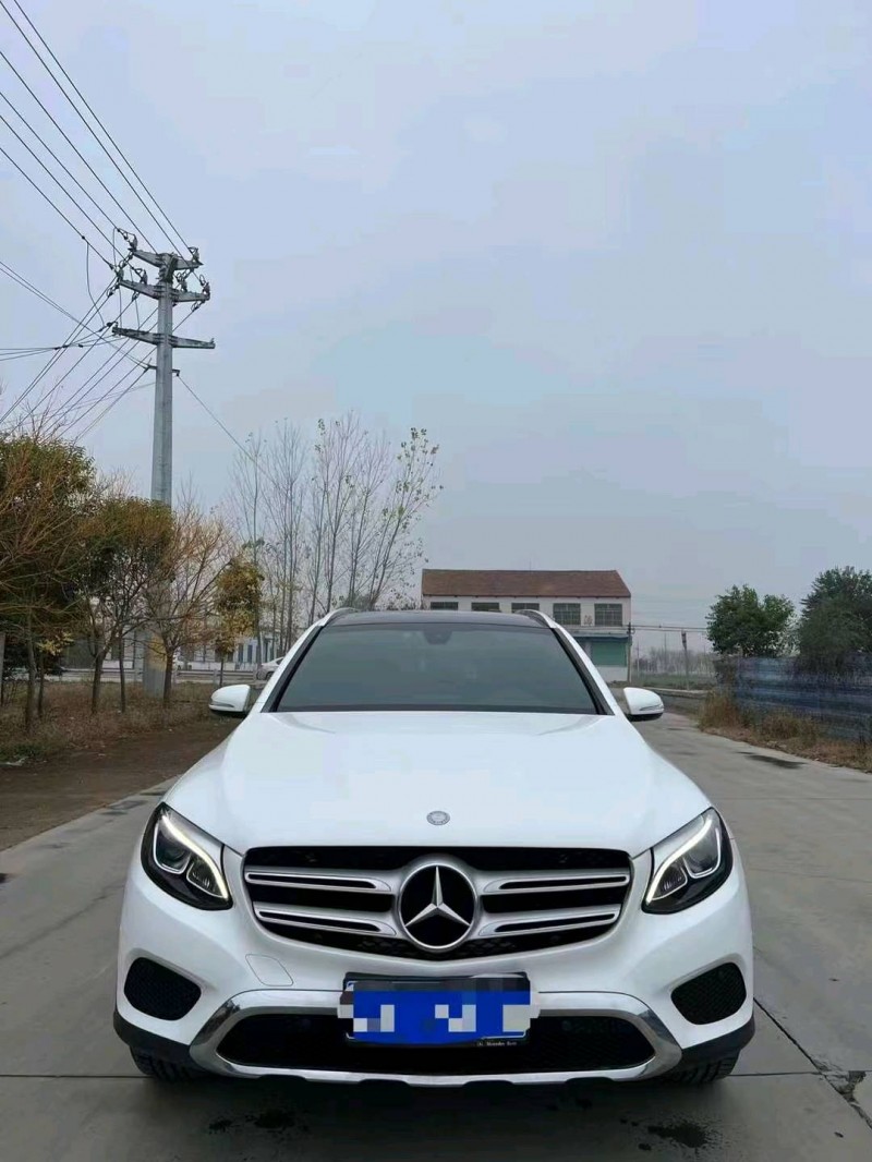 北京17年奔驰GLC8
