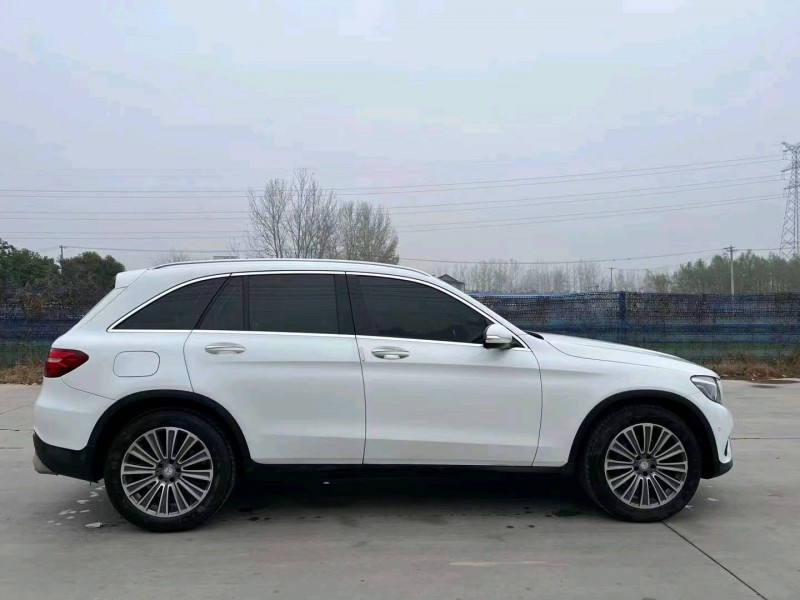 北京17年奔驰GLC3