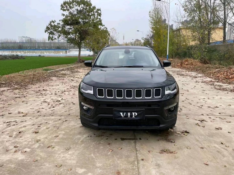 枣庄21年Jeep指南者1