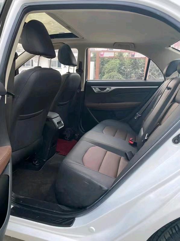 徐州19年吉利帝豪4