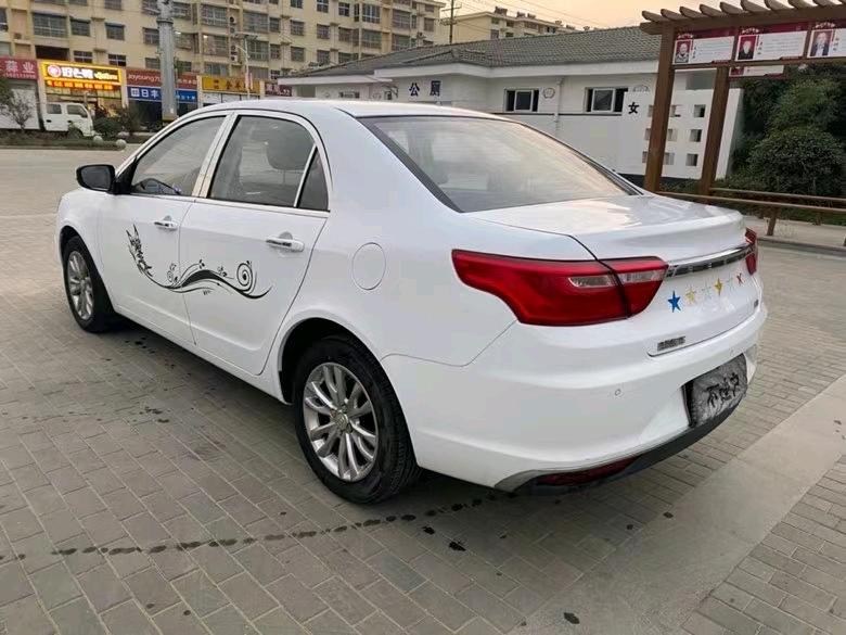 徐州19年吉利帝豪8