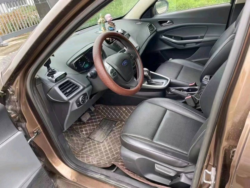 徐州18年福特福睿斯5