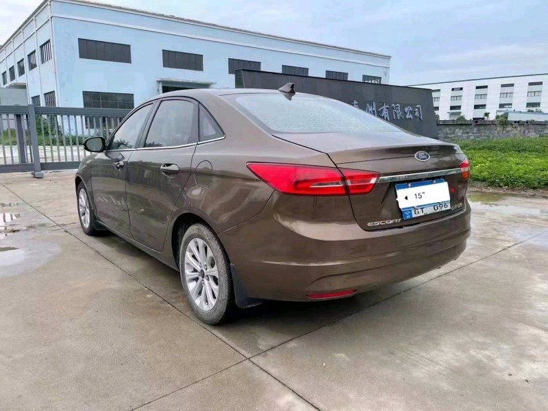 徐州18年福特福睿斯3