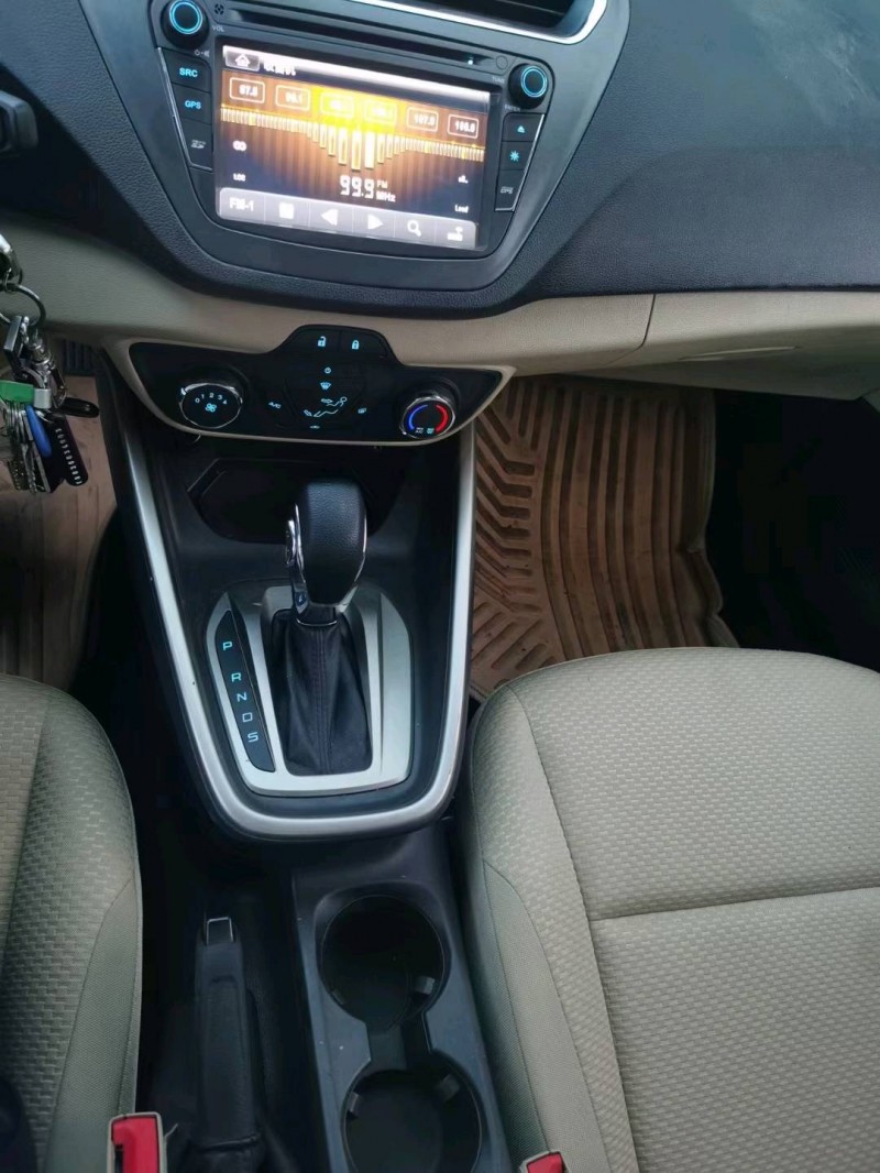 邢台18年福特福睿斯7