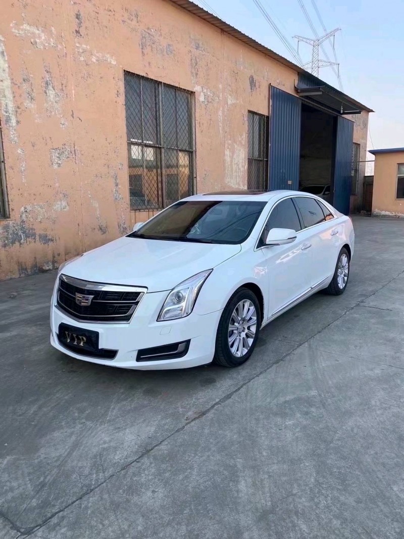 济宁16年凯迪拉克XTS8